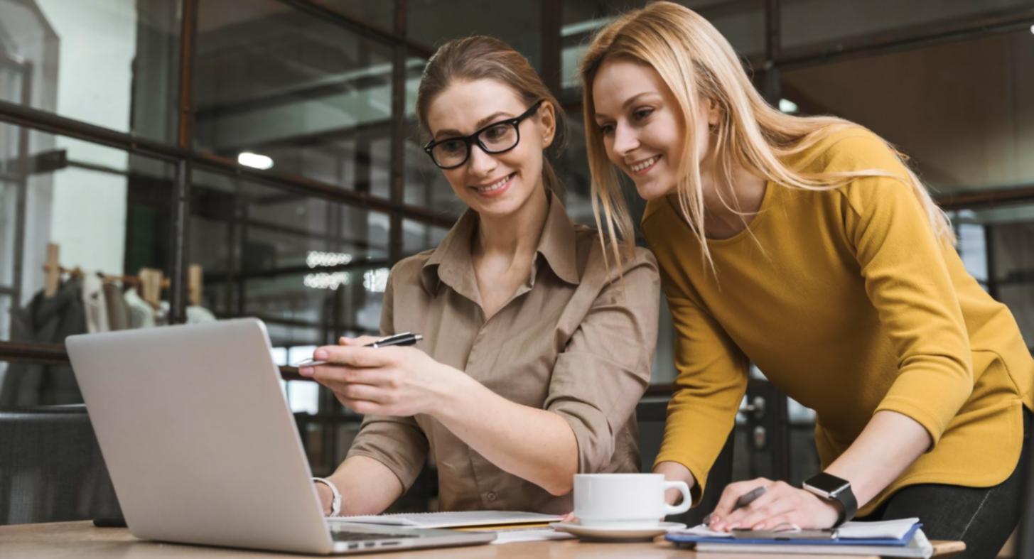 Plataforma de aprendizaje en línea con herramientas interactivas y recursos educativos